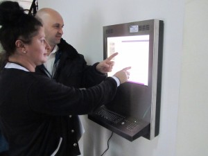kiosk411131