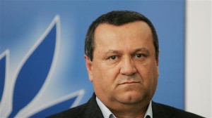 HasanAdemov402141