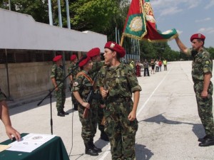 army1004141