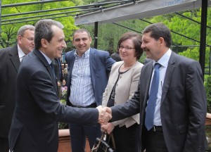 pravitelstvo1005141