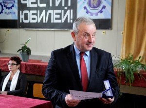 kmetkolej512142