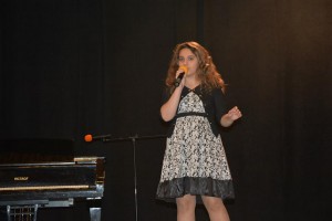 mariq300315Abanico1