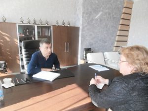 boni2204161 Кметът на Община Ловеч Корнелия Маринова се срещна с изпълнителния директор на „Месокомбинат – Ловеч“ АД Румен Андреев