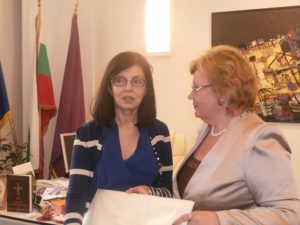 kuneva1904161 Акцент върху личността на учителя сложи днес Меглена Кунева в Ловеч по време на работна среща