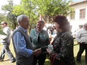 starostefanovo305164 Кметът Корнелия Маринова на Великден бе на тържеството в село Старо Стефаново