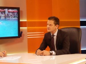 Dimitar Margaritov Evropa TV 08.07.2016 Димитър Маргаритов, председател на Комисията за защита на потребителите (КЗП): „Проверяваме търговците на автомобили втора употреба”