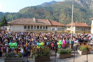 tetevenparvi1509163