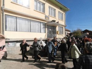 kmethlevene2910161 Кметът на Община Ловеч Корнелия Маринова участва в празниците на Абланица и Хлевене