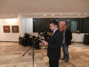 izlojba2011162 В Художествената галерия в Ловеч бе открита традиционната годишна изложба на местните художници - пиршество от цветове, пластика и хармония