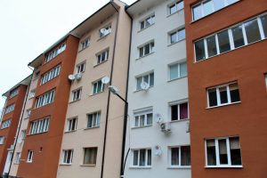 saniraneteteven812161 5 Първата санирана сграда в община Тетевен, по Националната програма за енергийна ефективност, получи акт 16