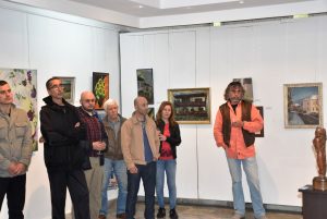 salon1005172 Пролетен салон с експозиция, наречена ,,През погледа на художника”, беше открита в Ловеч
