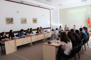 tetevensreshta220517B Община Тетевен организира среща - разговор със завършващите висши учебни заведения