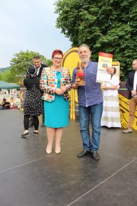 troiche50617 11 Община Тетевен стана столица на фолклора