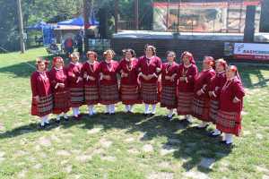 ribarica240717F Курортът Рибарица събра българския бит и фолклор от цялата страна