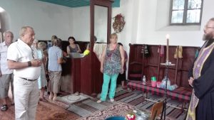 kakria16081771 Кметът Корнелия Маринова участва в празника на църквата "Успение Богодорично" в Къкрина