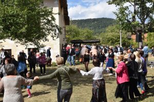 starostefanovo2409172 Певецът Веселин Маринов пя на празника на село Старо Стефаново, Ловешко