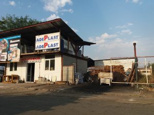 veselinovi33009272 В Ловеч разчистиха тротоари от стока след поредно предупреждение