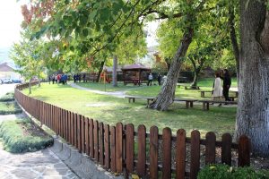 izvor111017 1 Голям извор реализира проект, насочен към подобряване на жизнената среда на селото