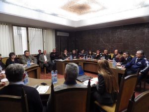 oblastzimno2910173 109 машини ще поддържат републиканската пътна мрежа, област Ловеч е готова за зимата