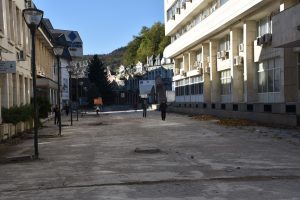 remont3110173 Община Ловеч предупреждава пешеходците да внимават в участъка на ремонта