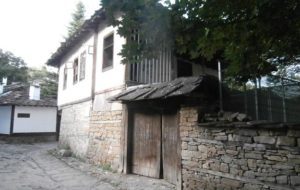 remontulica910171 Затваря се временно улица до ДГ „Мария Сиркова“ в Ловеч