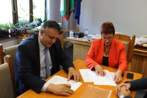 teteven51017 2 Приключи цялостното саниране на още две жилищни сгради в Община Тетевен