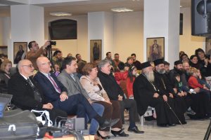 kultur2111174 С „Отче наш“ започна вечерта на християнското семейство в храма „Св. св. Кирил и Методий“ в Ловеч