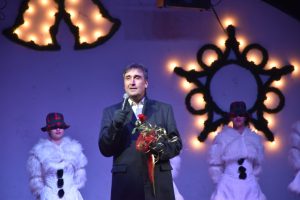 vesko2112173 Коледният концерт на Веселин Маринов събра гражданите на Ловеч