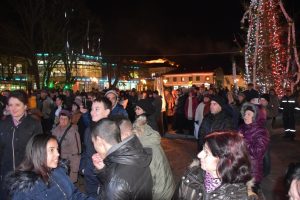 vesko2112176 Коледният концерт на Веселин Маринов събра гражданите на Ловеч