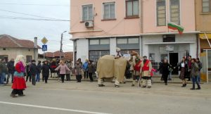 joglav2201182 Атрактивният обичай „Камилата“ събра много зрители в село Йоглав, община Ловеч