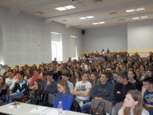 ezikova180318B За първи път дебати на немски език В ПЕГ „Екзарх Йосиф I“ в Ловеч