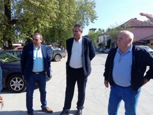 apitoros240418D АПИ, Областен управител и кмет се срещнаха с жители на Пещерна и Торос, договориха се за трасето на АМ „Хемус”
