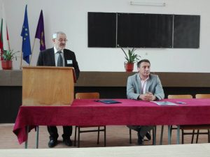 kolej2004181 Зам.-кметът Даниел Колев на откриването на научна конференция на Технически колеж в Ловеч