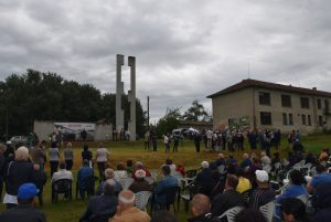 belene2105182 Кметът на Ловеч участва в поклонението в памет на жертвите в лагера "Белене"