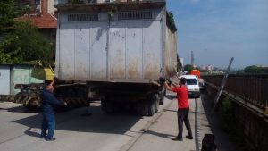 garaji1505181 Община Ловеч започна принудителното премахване на гаражни клетки в града