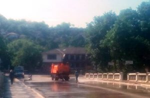 poshistvane905182 Общинната: Почистват Ловеч преди предстоящия Празник на града - 11 май