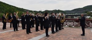 montanaband1106182 С почетна значка на Община Монтана е награден Тотко Рогашки – диригент на Духовия оркестър в Ловеч