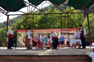 ribarica1607181 Кметство Рибарица и Община Тетевен Ви канят на „Празник на народния обичай и автентичната носия”