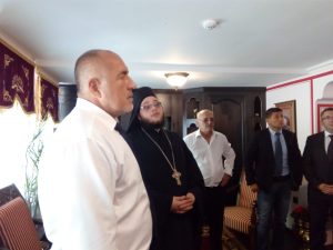 pm troqn1508181 Премиерът Бойко Борисов посети Троянския манастир