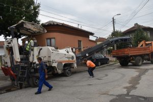 remonti108181 Започнаха нови ремонти на уличната мрежа в Ловеч