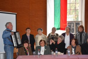 doirenci2809184 Предложението, възможностите и процедурите за изграждане на паметник на цар Иван Александър бяха обсъдени на Четвъртата творческа среща на Сдружението „Под Дойренската лозница“