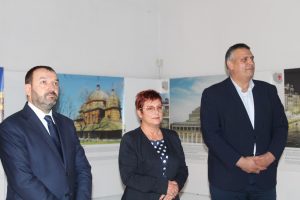 teteven3010181 В Тетевен бе открита изложба на Полския институт в СофияВ Тетевен бе открита изложба на Полския институт в София