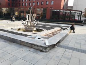 remont311181 А кой ще плаща за недовършената работа по ремонта?