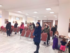 nikulden612185 По традиция за Никулден в Ловеч на желаещите граждани беше раздаден рибен курбан за здраве и благоденствие