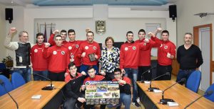 handball3001191 Кметът се срещна с вицешампионите от хандбален клуб „Осъм“ (М 19)