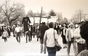shestvielager1903191 Община Ловеч с фотоизложба, посветена на 30 години от началото на шествието-поклонение до „Слънчев бряг“