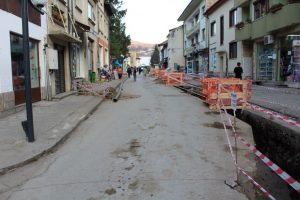 tetevremont1203191 Стартира втори етап от ремонта на ул. ,,Иван Вазов“ в Тетевен – отсечката от края на централната част до пресечката с Централна Кооперативна Банка