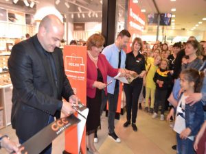 otkrivaneCCC250419 13 CCC отвoри врати в "Сити Център Ловеч" с 20% отстъпка