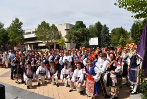 rachenica1205192 Четвъртата „Люлякова ръченица 2019“ се проведе в Ловеч