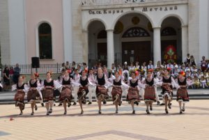 rachenica1205193 Четвъртата „Люлякова ръченица 2019“ се проведе в Ловеч